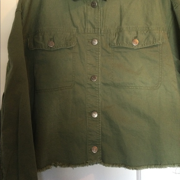 Old Navy cropped jacket - Picture 4 of 13
